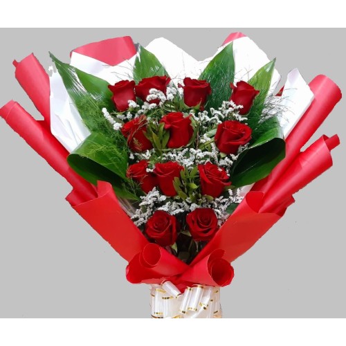 European Bouquet 12 Imported Red Roses